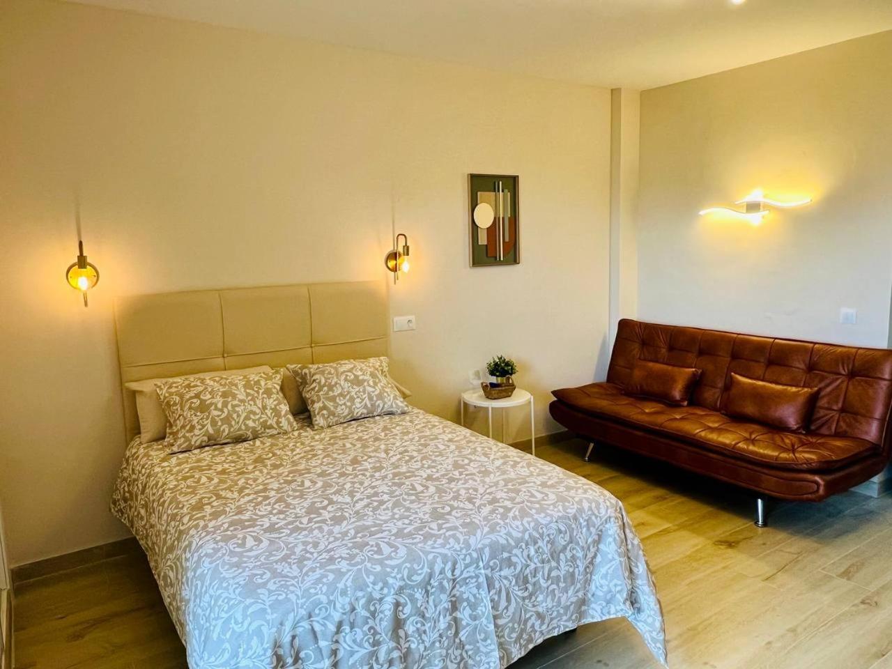 Apartament Benal Beach, Benalmadena, Costa Del Sol *